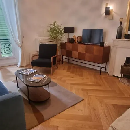 Apartment Meynadier: Superbe Trois Pieces *